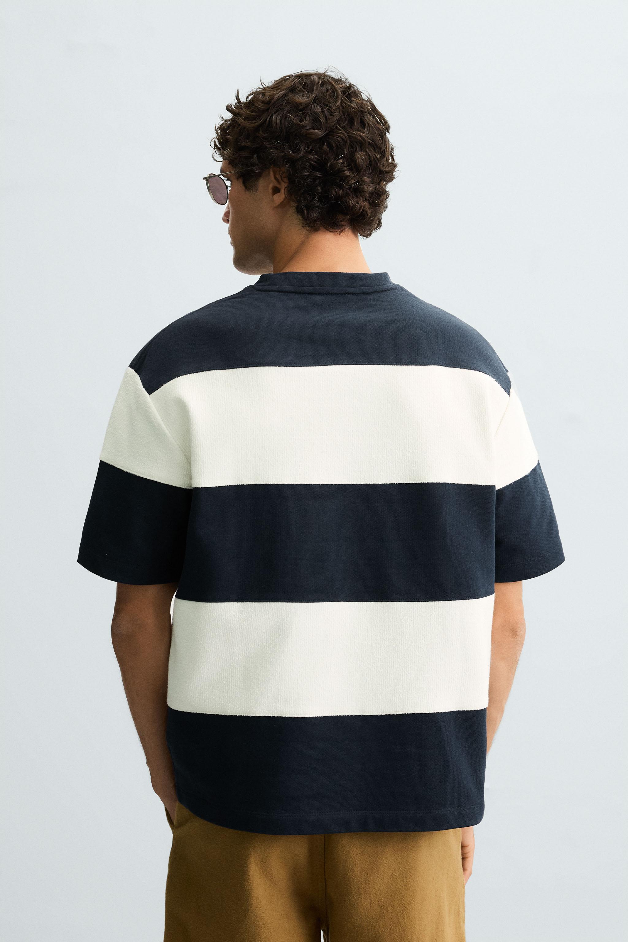 CONTRAST STRIPED SWEATSHIRT